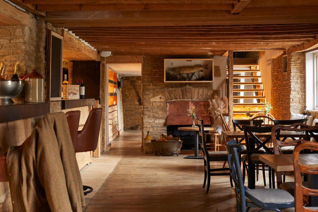 Wild Thyme & Honey - Cirencester-Cotswolds ภายนอก รูปภาพ